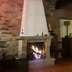 Casa Da Farmácia * Castanheiro