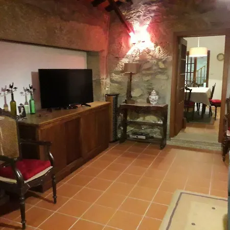 Casa Da Farmacia 펜션 Castanheiro